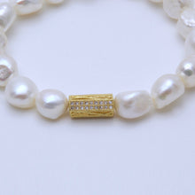 Cargar imagen en el visor de la galería, Pulsera Perla, dije Circonia y estrella.