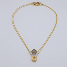 Cargar imagen en el visor de la galería, Collar doble de cadena con Cuarzo Ahumado y Letra de tu elección.