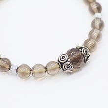 Cargar imagen en el visor de la galería, Pulsera de Cuarzo Ahumado y Hematita.