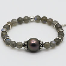 Cargar imagen en el visor de la galería, Pulsera de Perla gris y Labradorita.