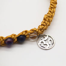 Cargar imagen en el visor de la galería, Pulsera 7 chakras. Piedras semipreciosas y Plata. Dorada