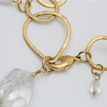 Cargar imagen en el visor de la galería, Collar largo cadena y Cuarzo Transparente. Aretes a juego incluídos.