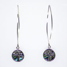 Load image into Gallery viewer, Tree of Life and sea shell earring.