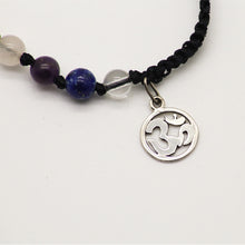 Cargar imagen en el visor de la galería, Pulsera 7 chakras. Piedras semipreciosas y Plata. Negra