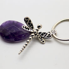 Cargar imagen en el visor de la galería, Dije Aro Equilibrante de Amatista con Libélula y símbolo OM.