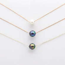 Cargar imagen en el visor de la galería, Collar de cadena con Perla gris.