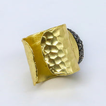 Cargar imagen en el visor de la galería, Anillo ajustable con Druzy morado, Hematita y Circonia.