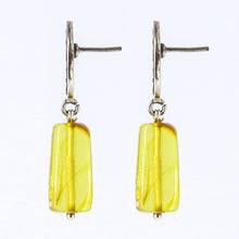 Load image into Gallery viewer, Tree of Life earring with Amber.