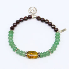 Cargar imagen en el visor de la galería, Pulsera Ámbar, Aventurina, Granate, Plata y OM.