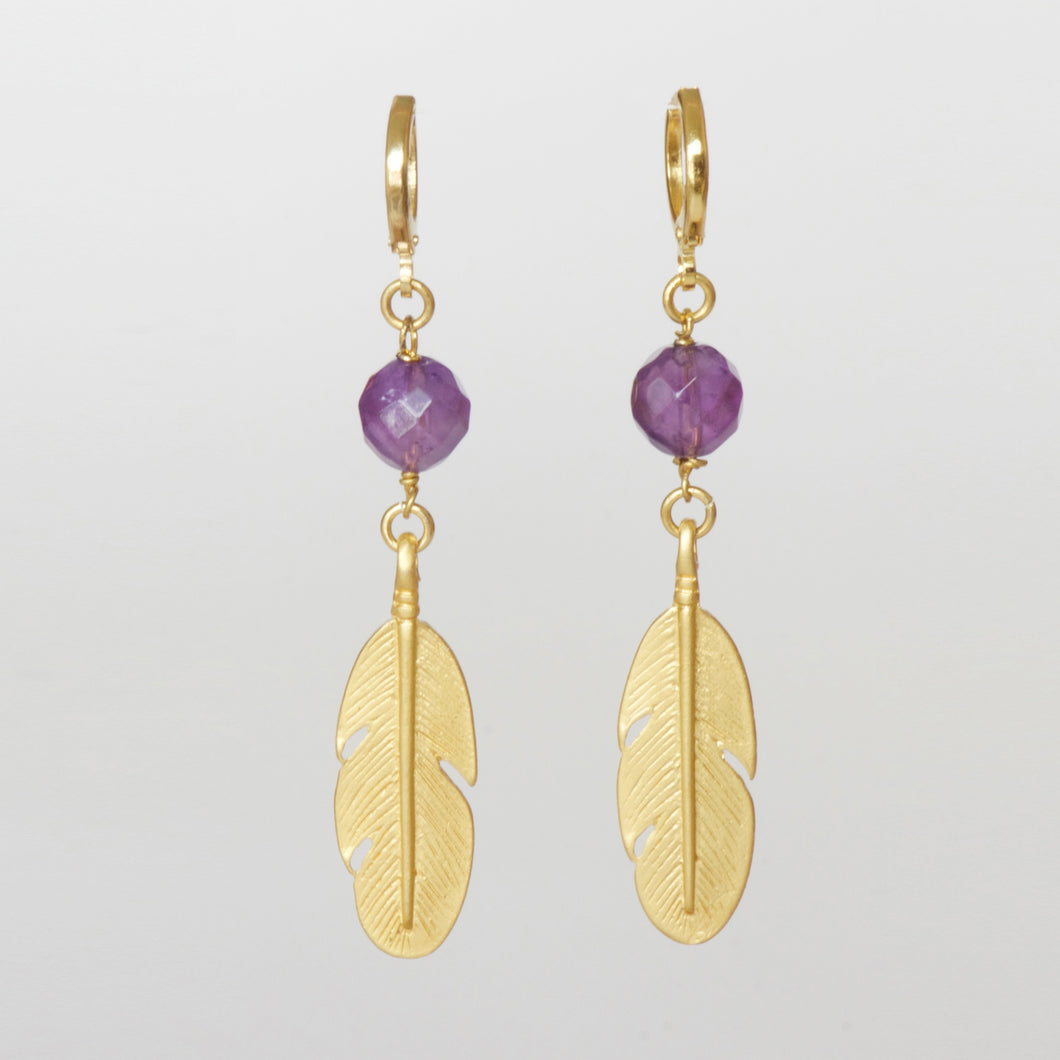 Long earring with Feather and Amethyst.