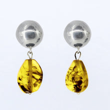 Load image into Gallery viewer, Half ball earring with Amber (drop).
