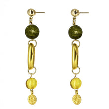 Load image into Gallery viewer, Garnet and Amber earring with Snail charm.
