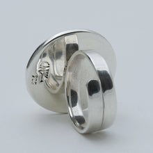 Load image into Gallery viewer, Adjustable ring with rectangular Pyrite. Oval bezel
